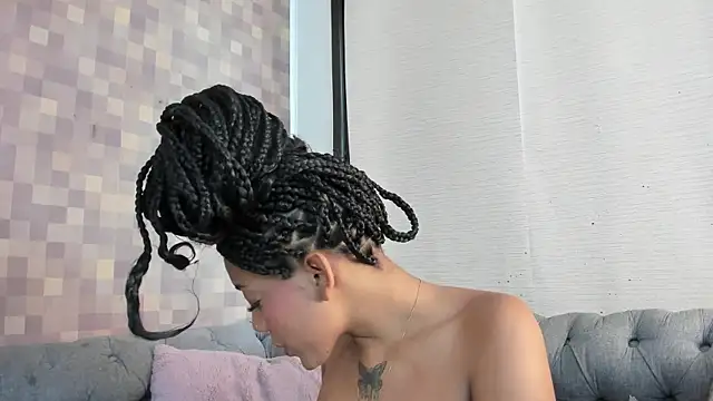 flavia cruz online show from 25, 9, 2025