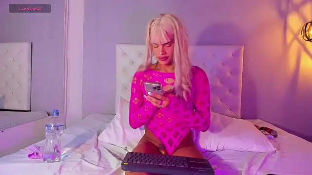 Snapshot of esteban_cor chatting on 13, 3, 2025 esteban cor online show from 13, 3, 2025