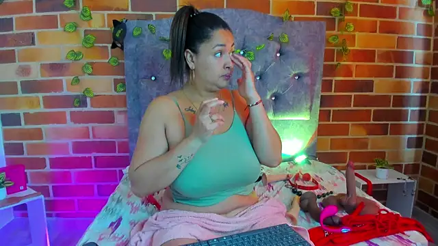 MirandaDream2 online show from 5, 7, 2026