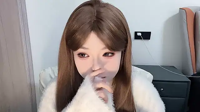 Snapshot of Q-ing chatting on 25, 2, 2025 Q-ing online show from 25, 2, 2025