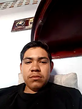Snapshot of josue19x chatting on 1, 3, 2026 josue19x online show from 1, 3, 2026