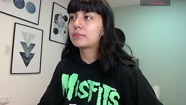 Snapshot of amy_adams1 chatting on 6, 4, 2026 amy adams1 online show from 6, 4, 2026