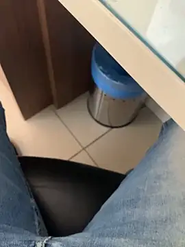 Snapshot of smithrosinha chatting on 14, 1, 2025 smithrosinha online show from 14, 1, 2025