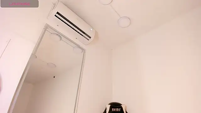 vera candella online show from 8, 11, 2025