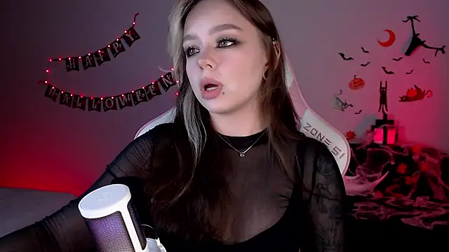 Snapshot of meowceline chatting on 27, 10, 2025 meowceline online show from 27, 10, 2025