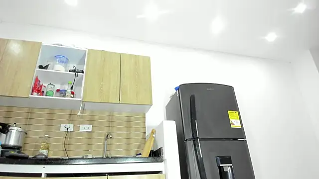 Tsblackxx online show from 9, 3, 2025