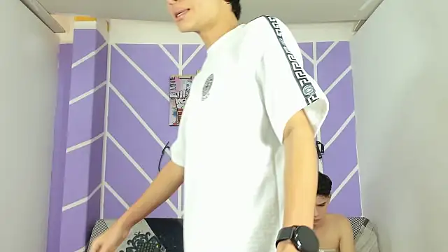 Snapshot of Fresahot2005 chatting on 3, 12, 2024 Fresahot2005 online show from 3, 12, 2024