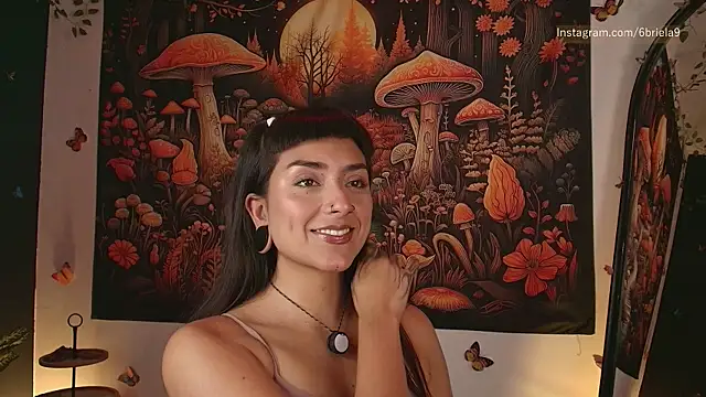 Snapshot of 6Briela9_ chatting on 15, 5, 2026 6Briela9 online show from 15, 5, 2026