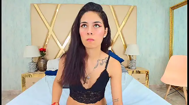 Snapshot of NicoleEsposito chatting on 18, 1, 2025 NicoleEsposito online show from 18, 1, 2025