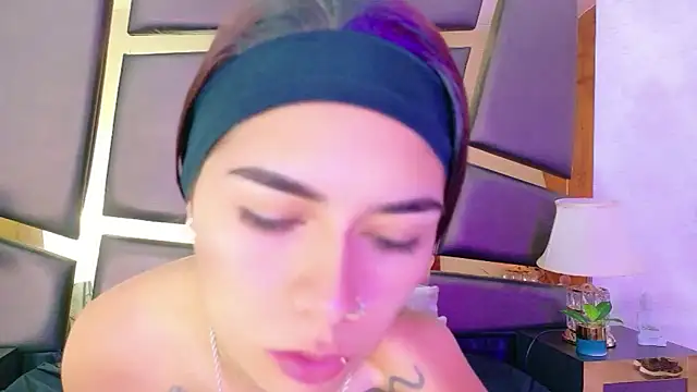 Snapshot of NicoleEsposito chatting on 30, 9, 2025 NicoleEsposito online show from 30, 9, 2025