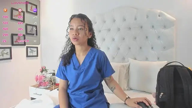 Snapshot of brithany_rousee chatting on 23, 10, 2025 brithany rousee online show from 23, 10, 2025