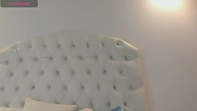 Snapshot of brithany_rousee chatting on 6, 11, 2025 brithany rousee online show from 6, 11, 2025