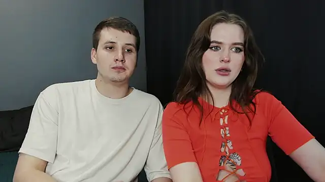 Snapshot of Pinku_kitsune chatting on 9, 3, 2025 Pinku kitsune online show from 9, 3, 2025