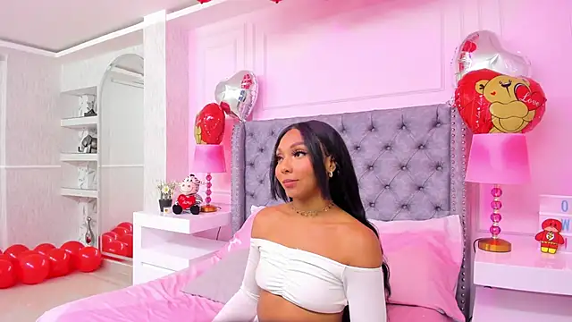 HaileeRoberts online show from 17, 2, 2025