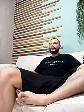 Snapshot of antony_bigdick_ chatting on 13, 5, 2026 antony bigdick online show from 13, 5, 2026