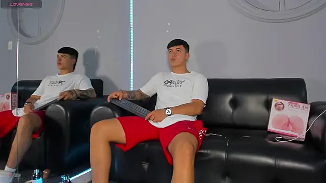 Cristopher strong online show from 10, 1, 2025