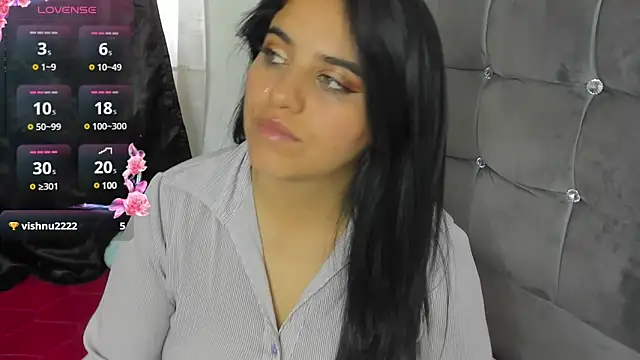 Snapshot of alyssa_magiic chatting on 3, 3, 2025 alyssa magiic online show from 3, 3, 2025