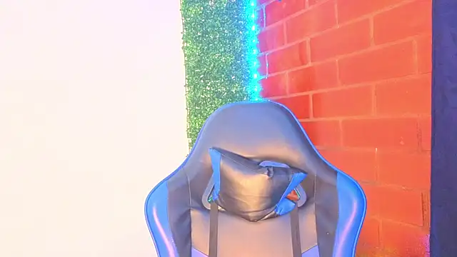 Demitryo online show from 9, 3, 2026