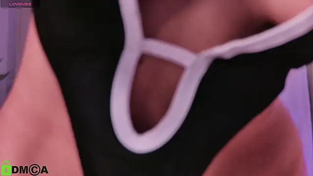 Snapshot of AllenaMoon chatting on 12, 11, 2025 AllenaMoon online show from 12, 11, 2025