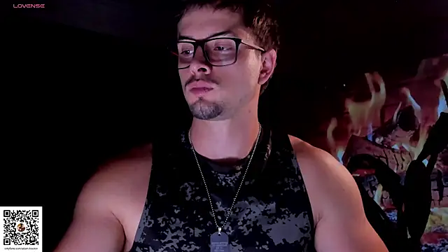 Snapshot of ADAM_BOUTON_ chatting on 21, 4, 2026 ADAM BOUTON online show from 21, 4, 2026