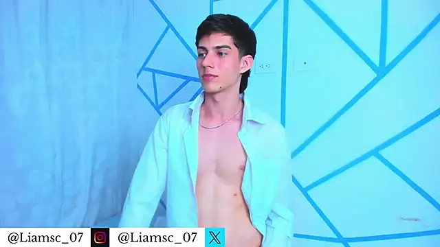 Snapshot of liam_scott77 chatting on 28, 2, 2026 liam scott77 online show from 28, 2, 2026