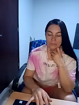 renata hot1 online show from 24, 2, 2025