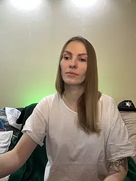 RachelBelI online show from 12, 12, 2024