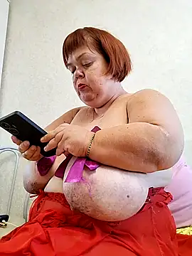 Snapshot of MIDGET-TITS chatting on 25, 10, 2025 MIDGET-TITS online show from 25, 10, 2025