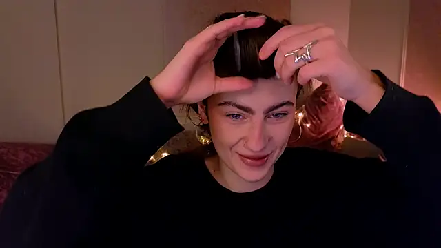 tomorrows day online show from 21, 11, 2025