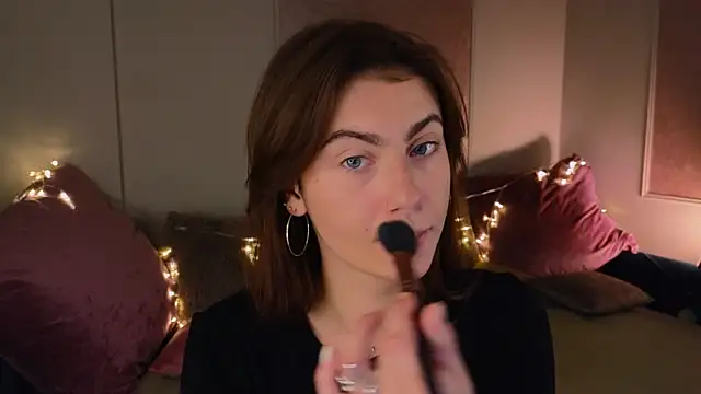 tomorrows day online show from 28, 11, 2025