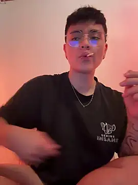 Ashley Chriss online show from 22, 12, 2024