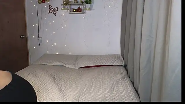 Snapshot of hikary_hall chatting on 24, 1, 2025 hikary hall online show from 24, 1, 2025