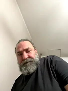 Snapshot of ros217 chatting on 17, 12, 2025 ros217 online show from 17, 12, 2025