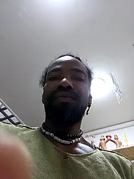 Snapshot of Siriss_boyrag chatting on 10, 9, 2025 Siriss boyrag online show from 10, 9, 2025