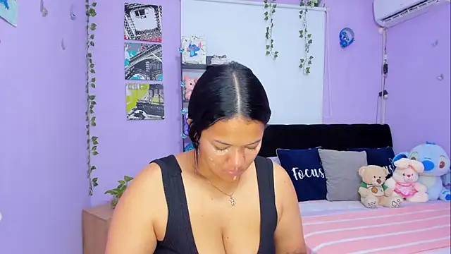 sara mendez2 online show from 11, 2, 2025