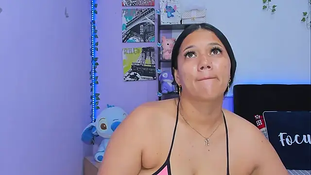 sara mendez2 online show from 18, 2, 2025