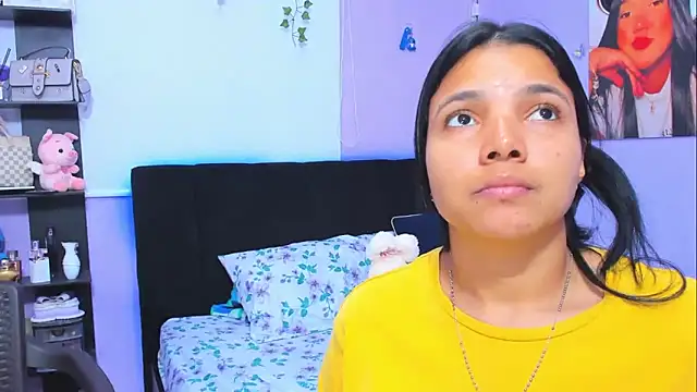 sara mendez2 online show from 6, 3, 2025