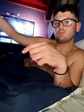 Snapshot of TheKing966 chatting on 19, 2, 2026 TheKing966 online show from 19, 2, 2026