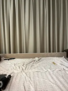 Evelinia online show from 30, 1, 2025