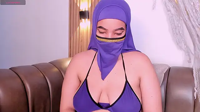 Snapshot of malak_nanyy chatting on 12, 3, 2026 malak nanyy online show from 12, 3, 2026