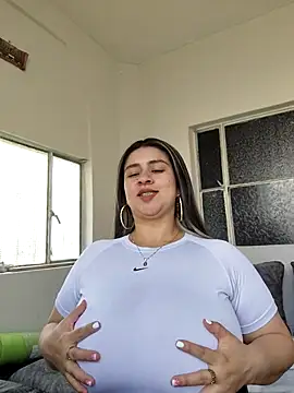 Snapshot of Melinda_bob chatting on 2, 4, 2026 Melinda bob online show from 2, 4, 2026