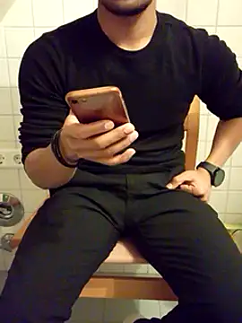 Snapshot of nickshal chatting on 15, 12, 2024 nickshal online show from 15, 12, 2024