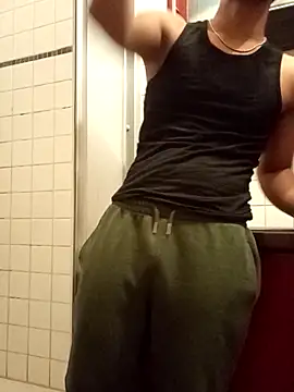 Snapshot of nickshal chatting on 5, 10, 2025 nickshal online show from 5, 10, 2025