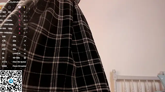 Snapshot of tyty_piupiu chatting on 15, 4, 2026 tyty piupiu online show from 15, 4, 2026