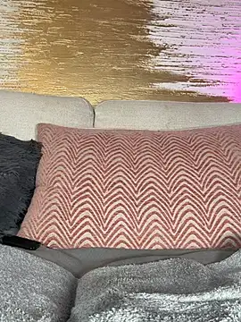 Snapshot of HotBella- chatting on 20, 2, 2025 HotBella- online show from 20, 2, 2025