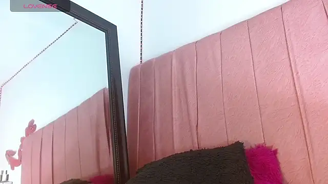 Snapshot of margiesfunnyhot303av chatting on 3, 12, 2024 margiesfunnyhot303av online show from 3, 12, 2024