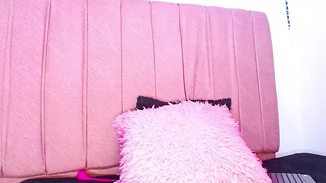 Snapshot of margiesfunnyhot303av chatting on 14, 3, 2025 margiesfunnyhot303av online show from 14, 3, 2025