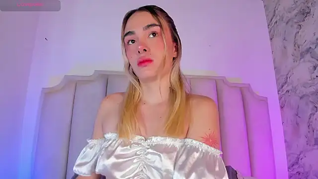 Snapshot of Lucy_Vega chatting on 13, 1, 2025 Lucy Vega online show from 13, 1, 2025