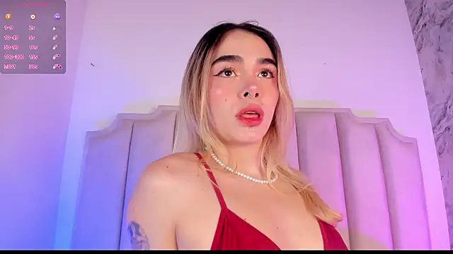 Snapshot of Lucy_Vega chatting on 13, 3, 2025 Lucy Vega online show from 13, 3, 2025