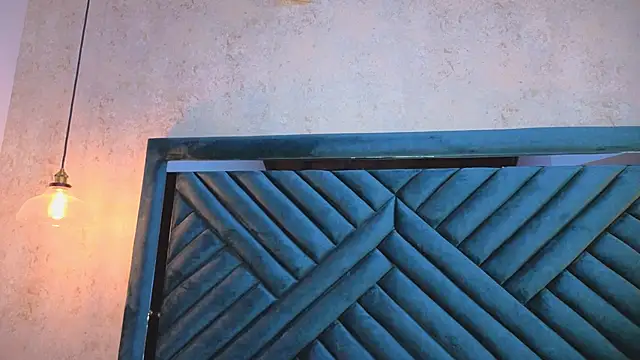 Snapshot of Lucy_Vega chatting on 2, 10, 2025 Lucy Vega online show from 2, 10, 2025